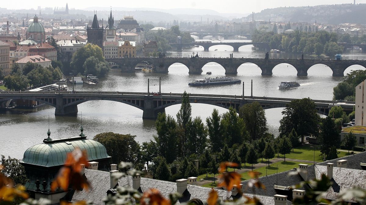 Pražské mosty jsou opomíjenými uměleckými díly